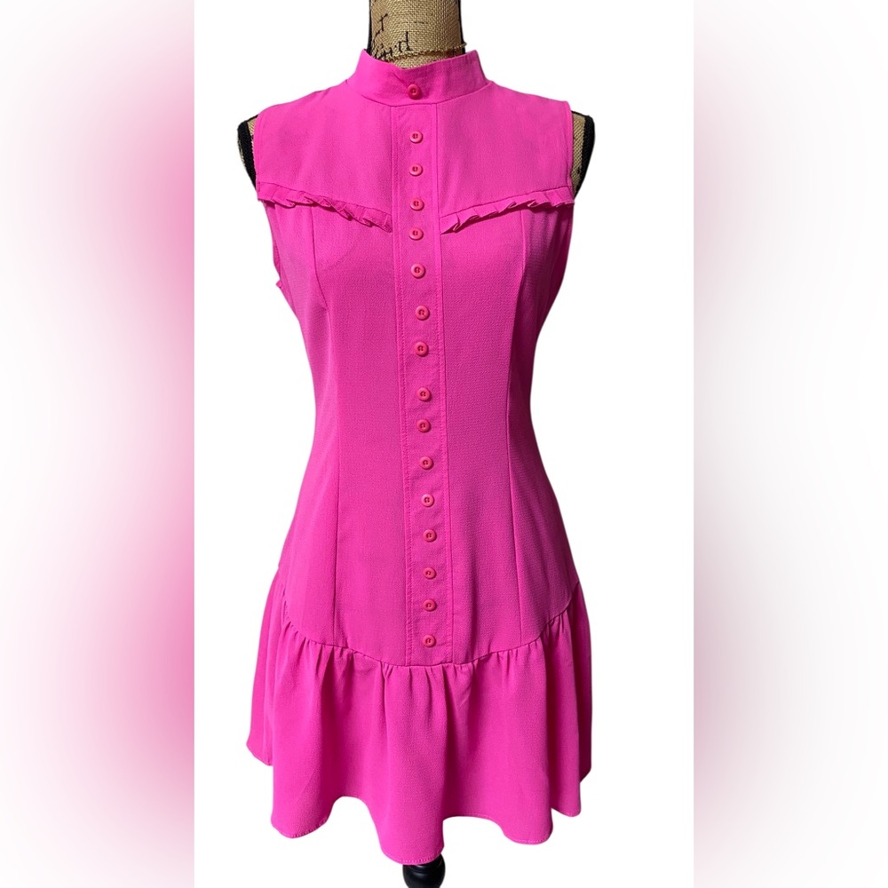 CBR NWOT Sleeveless Hot Pink Button-Front Dress